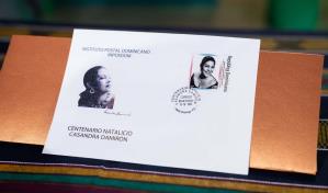 INPOSDOM y Filatelia Dominicana ponen en circulación emisión postal conmemorativa a Casandra Damirón en el 70 aniversario de RTVD