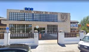 Autoridades de España investigan profesor por grabar a niñas en ropa interior