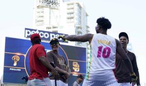 Harper y Machado animan duelo Filis-Bravos en la Nacional