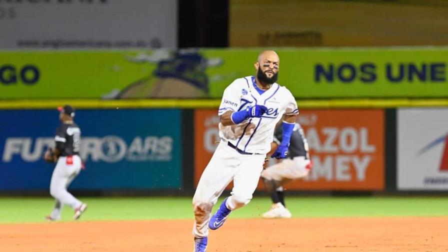 Los triples en la carrera de Emilio Bonifacio