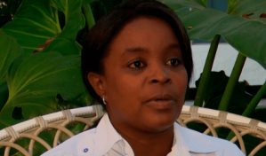 Gobernadora de Elías Piña niega haya patrocinado carrera clandestina