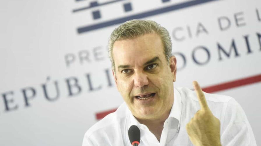 Abinader rinde informe al Congreso por estado de emergencia tras Fiona