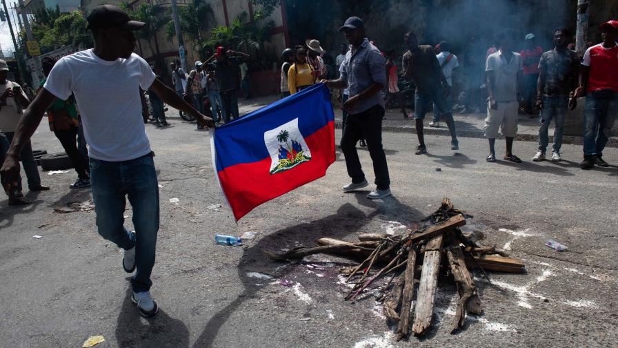 EEUU y Canadá imponen sanciones a políticos haitianos