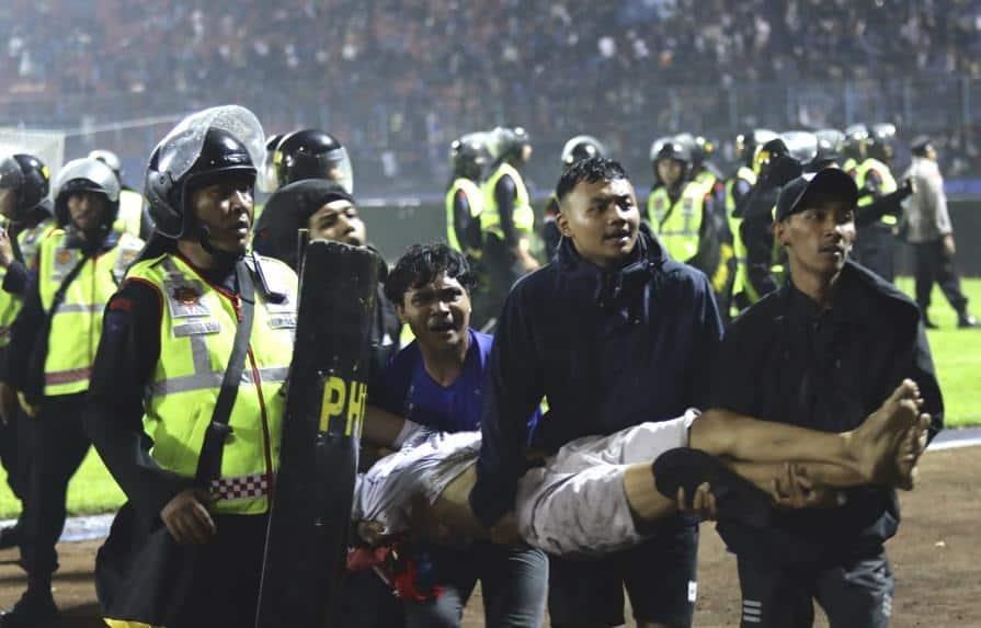 Demolerán el estadio donde se produjo estampida con 133 muertos en Indonesia