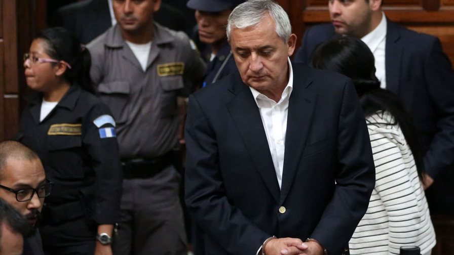 Fiscalía de Guatemala pide 30 años de prisión para expresidente Pérez Molina