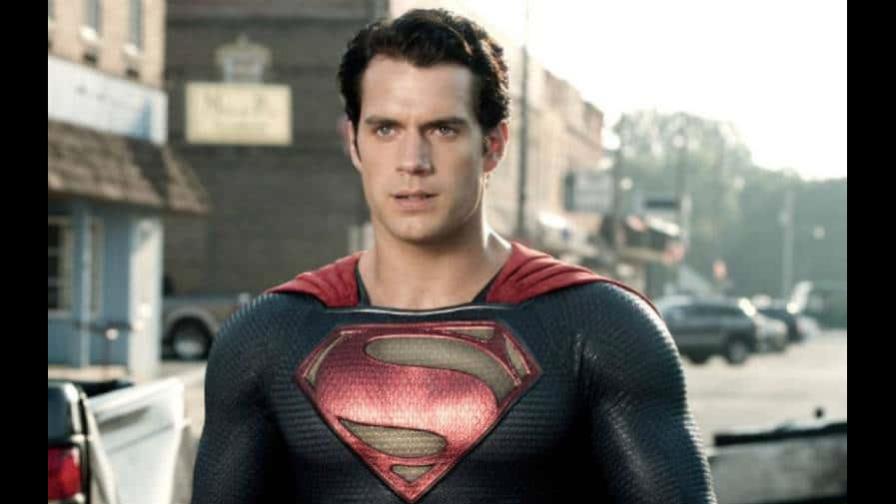 ¡Es un hecho! Henry Cavill regresará como Superman