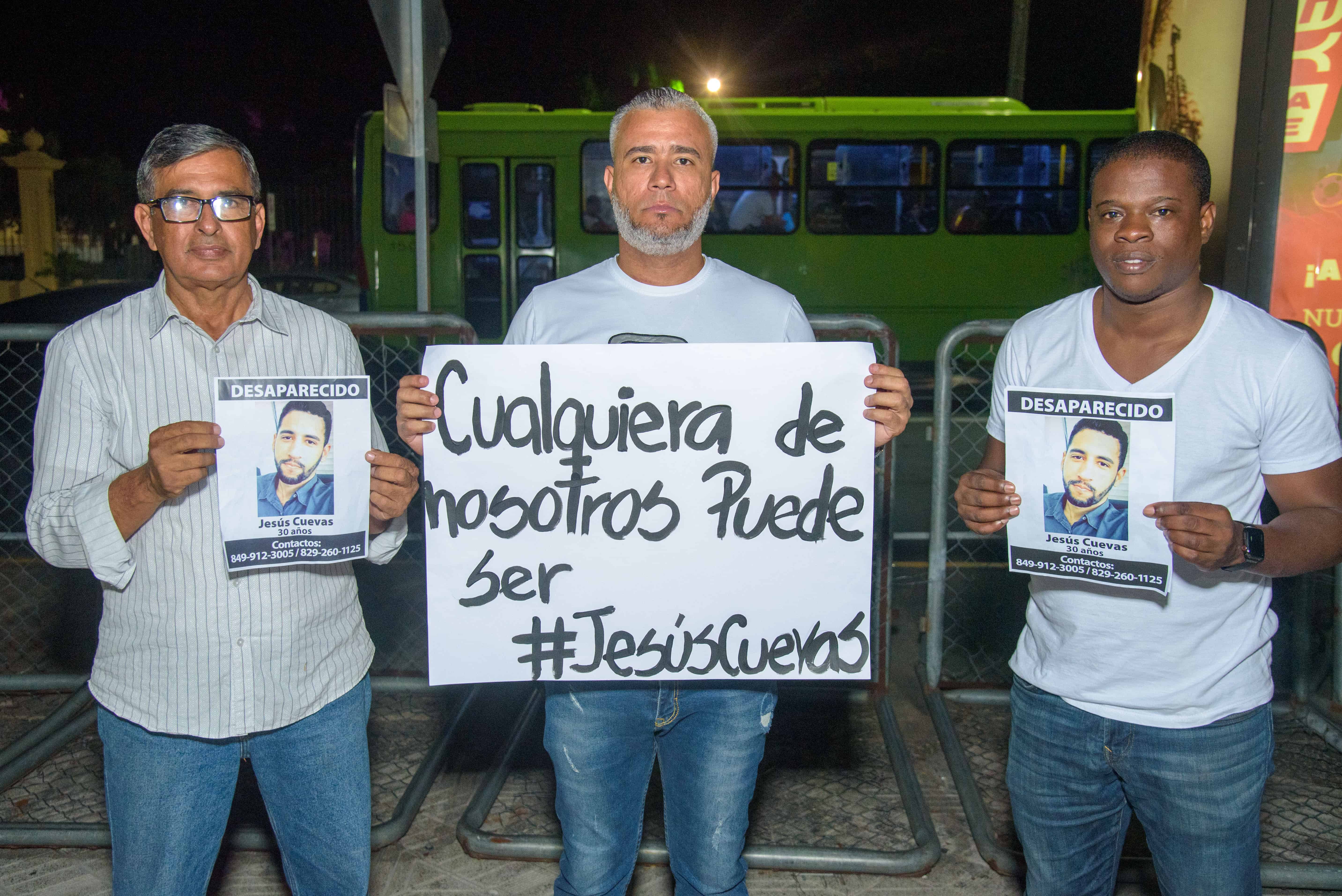 Familiares y amigos de Jesús Cuevas pidieron a la población tomar conciencia ante la situación.