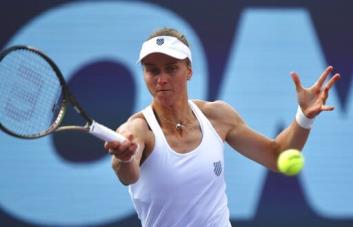 Samsonova da campanada y elimina a Sabalenka