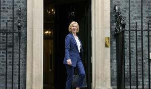 Liz Truss enfrenta preguntas en un Parlamento hostil