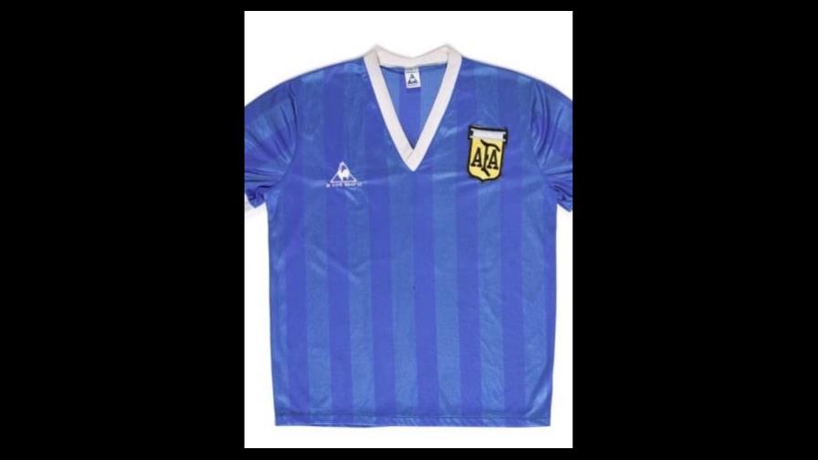 La camiseta con la que Maradona ganó el Mundial México86 regresa a Argentina La camiseta con la que Maradona ganó el Mundial México86 regresa a Argentina