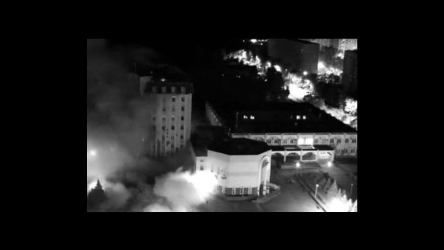 Capturan momento en el que bombardean edificio en la ciudad de Enerhodar, Ucrania Capturan momento en el que bombardean edificio en la ciudad de Enerhodar, Ucrania