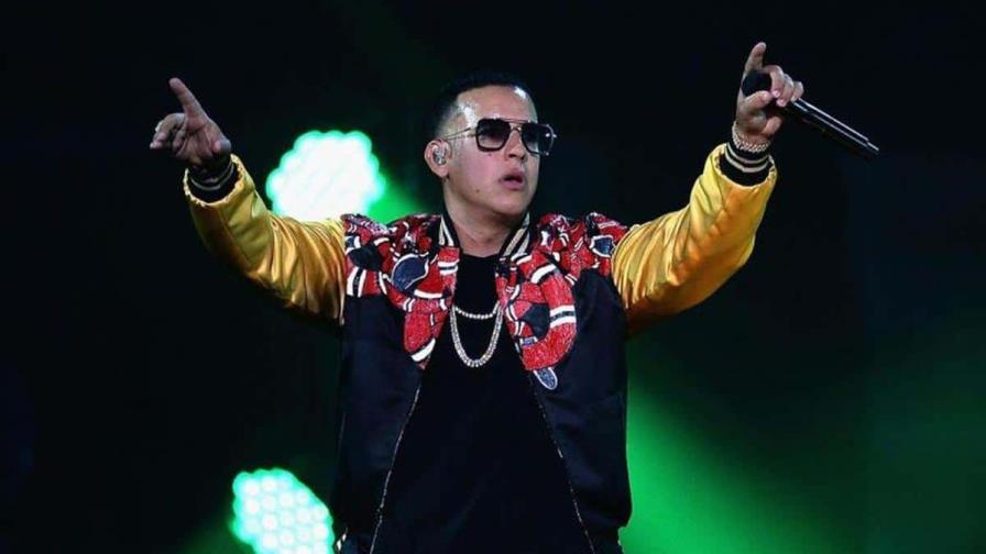 Estafan con miles de dólares con entradas falsas a concierto de Daddy Yankee en Perú Estafan con miles de dólares con entradas falsas a concierto de Daddy Yankee en Perú