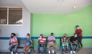 Pese a decisi&oacute;n del CMD, ARS Universal asegura opera con normalidad