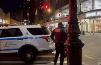 Apuñalan a un joven de 26 años tras una discusión en el tren de Nueva York