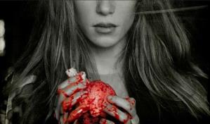 Shakira llora en su nueva bachata de despecho Monotonía con Ozuna