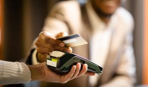 La tecnolog&iacute;a financiera y las ventajas de aprovechar los beneficios de las tarjetas de cr&eacute;dito y d&eacute;bito