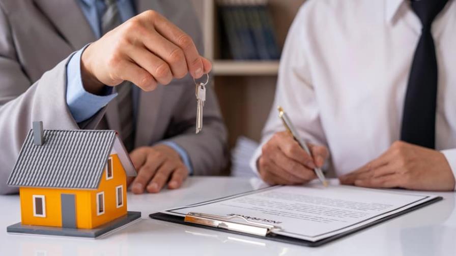 ¿Qué impuestos pagas al vender una casa en Estados Unidos?