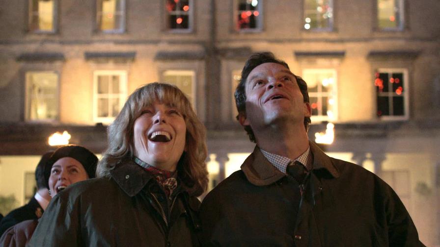 Esta escena íntima de Carlos y Camila saldrá en la quinta temporada de The Crown Esta escena íntima de Carlos y Camila saldrá en la quinta temporada de The Crown