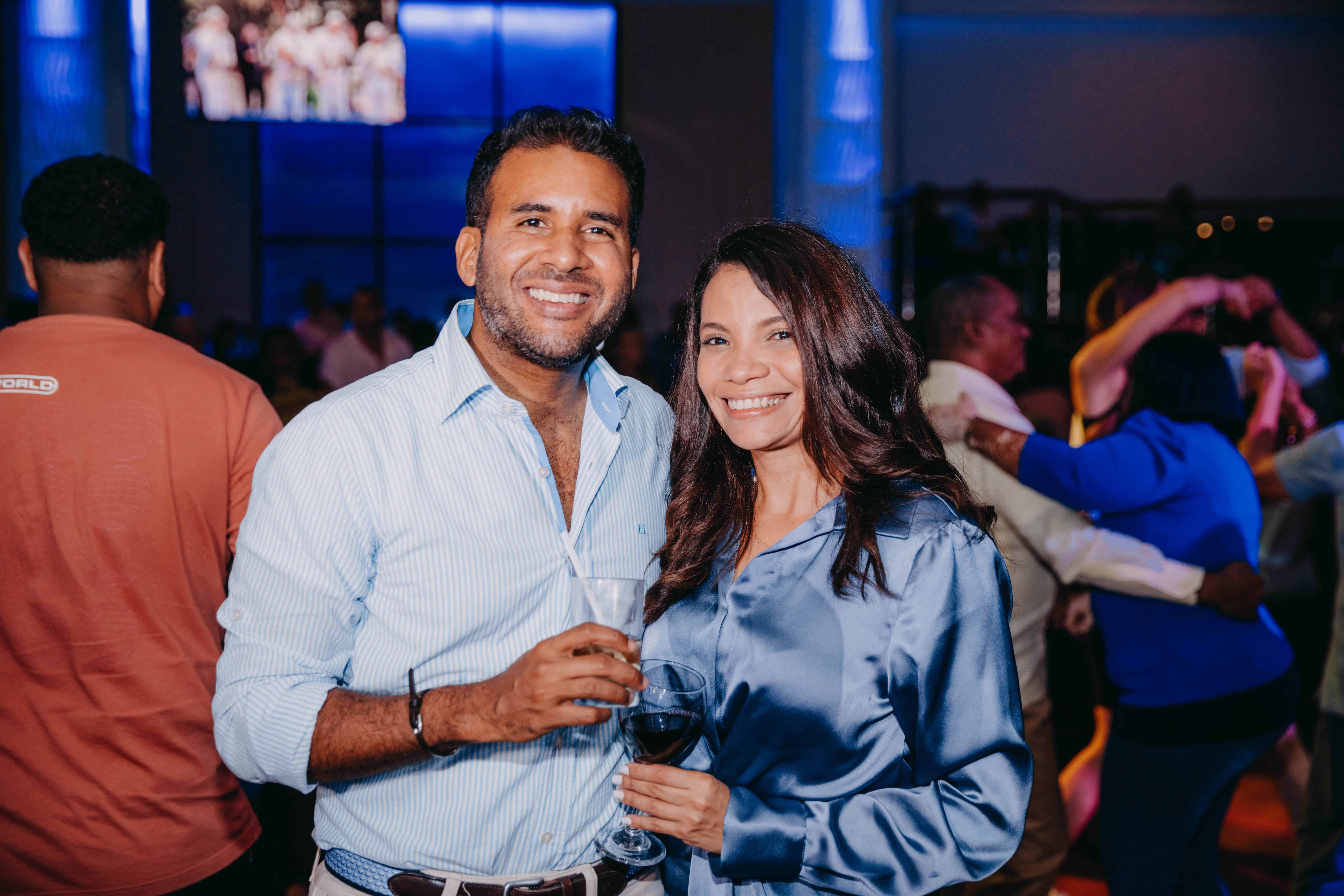 Oscar de Castro y Rocio Morel.