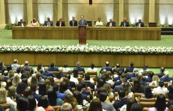 Economía dominicana crece 5.4 % en nueve meses, anuncia Valdez Albizu