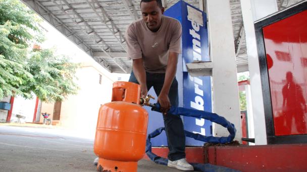 El Gobierno dispone subsidio de RD$376.6 millones para cuatro combustibles