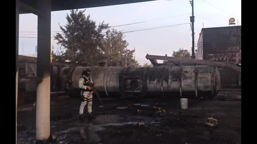 Tren embiste carrotanque de combustible privado en centro de México Tren embiste carrotanque de combustible privado en centro de México