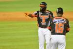 Toros remontan ante un Licey que cede la punta del torneo Toros remontan ante un Licey que cede la punta del torneo