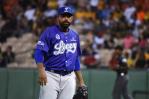Valdez y Mauricio se encargan de las Águilas en el estadio Cibao Valdez y Mauricio se encargan de las Águilas en el estadio Cibao