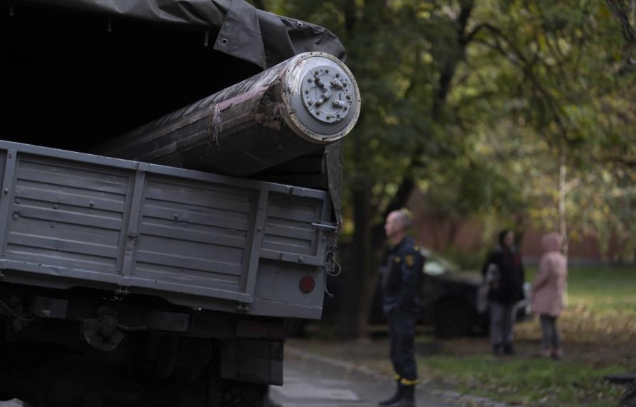 Rusia afirma que Ucrania entró en fase final para fabricación de su bomba sucia