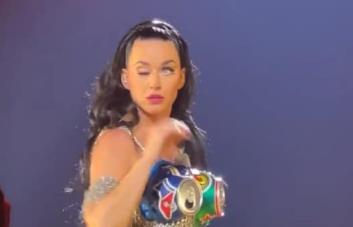 Katy Perry explica qué ocurrió con su ojo derecho - Diario Libre