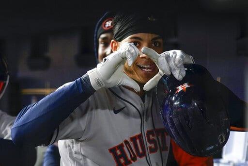 Jeremy Peña conecta cuadrangular, Astros barren a Yanquis