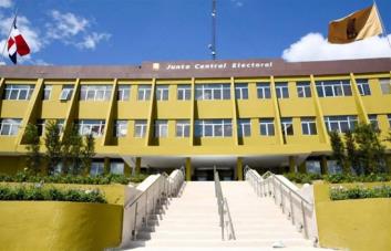 JCE convoca a partidos políticos para tratar precampaña electoral a destiempo