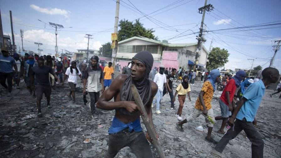 ¿Qué requiere Haití? ¿Intervención o ayuda humanitaria?