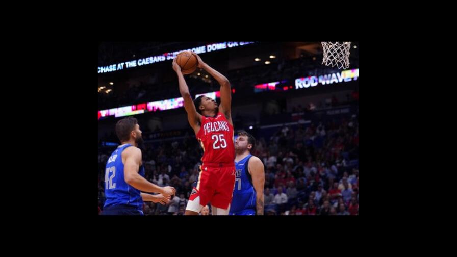 Murphy guía a diezmados Pelicans a triunfo ante Mavs Murphy guía a diezmados Pelicans a triunfo ante Mavs