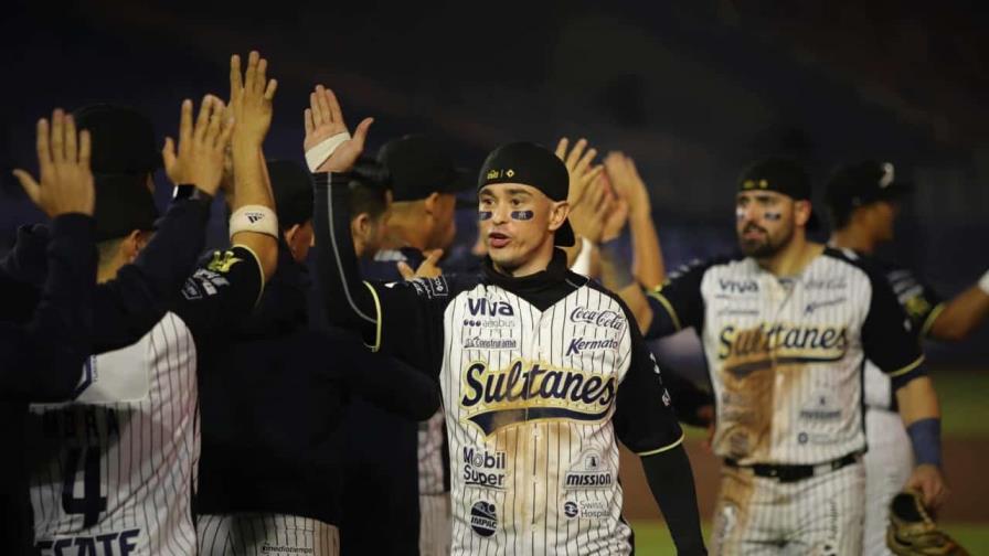 Sultanes aplastan a Charros en Liga Mexicana del Pacífico