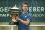 Coric elimina a Tsitsipas en la segunda ronda Coric elimina a Tsitsipas en la segunda ronda