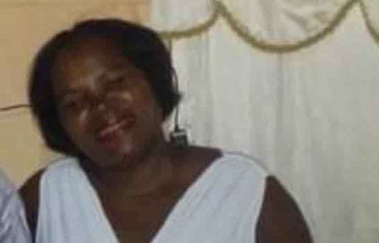 Reportan como desaparecida a mujer de 42 años en el sector 27 de Febrero