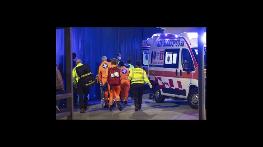 Hombre apuñala a cinco en Italia; hay un muerto