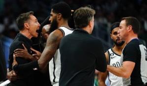 Bucks vencen a Nets con racha después de expulsión de Steve Nash