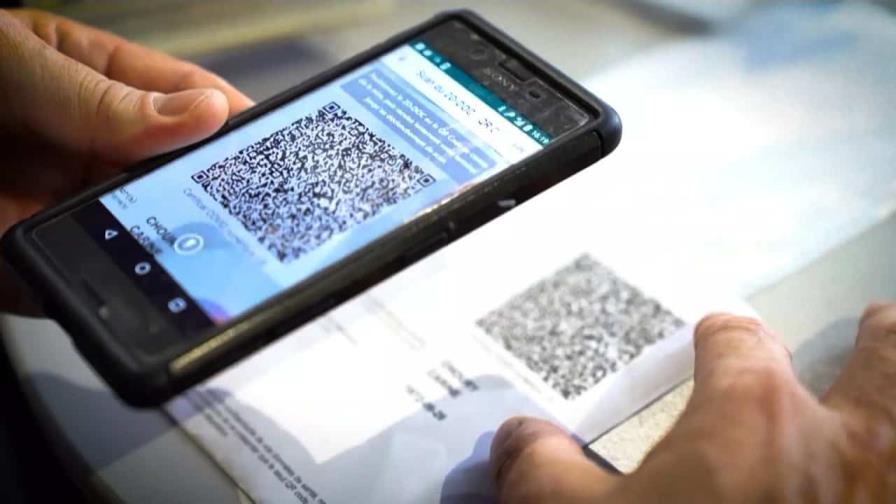 Prorrusos empiezan a registrar teléfonos móviles de ciudadanos en Zaporiyia