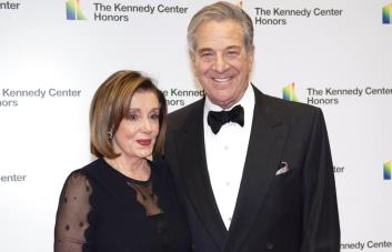 Delincuente entra a la casa de Nancy Pelosi para atacar a su marido