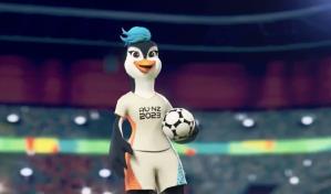 La pingüina Tazuni, mascota oficial del Mundial de Fútbol Femenino de 2023