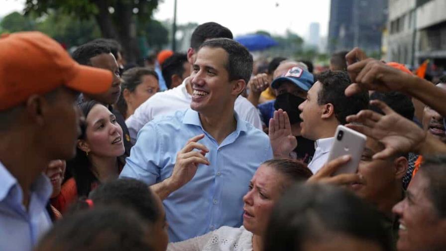 Maduro pon la fecha: Guaidó pide definir presidenciales en Venezuela