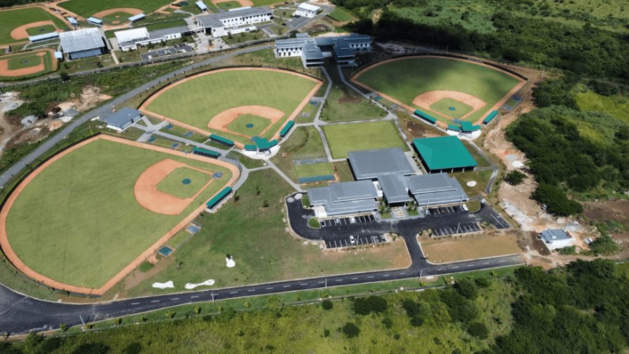 Los Marlins inauguran su moderna academia en Boca Chica