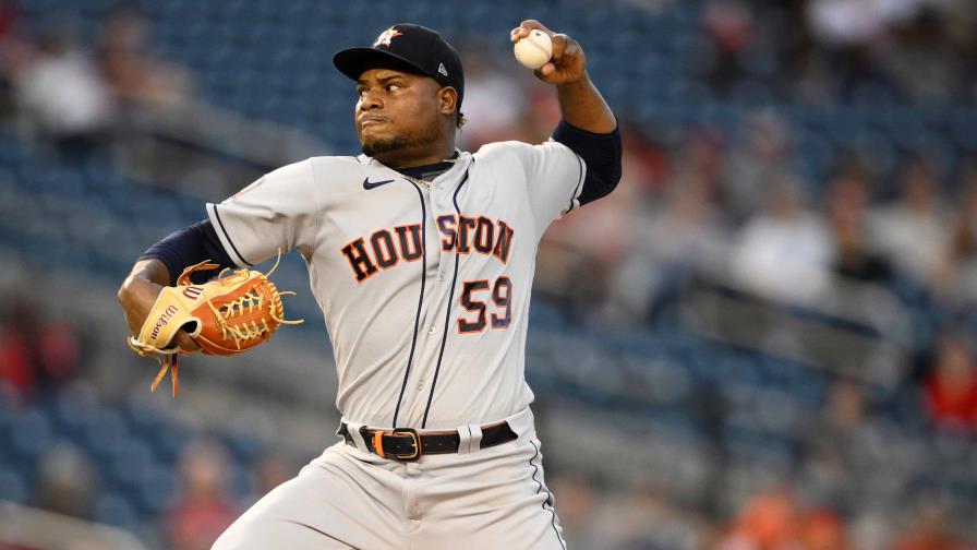 Dominicano Valdez en el segundo partido de Houston contra los Filis Dominicano Valdez en el segundo partido de Houston contra los Filis
