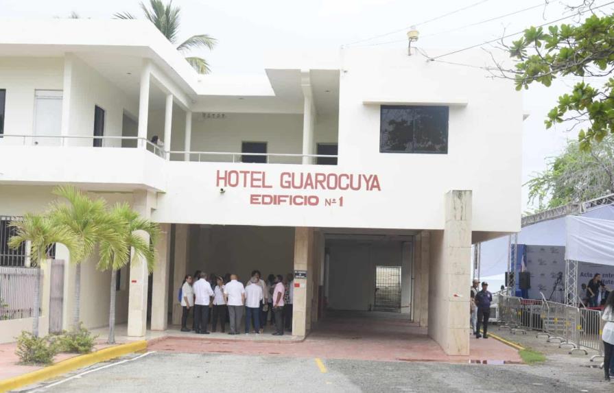 Abinader entrega al Infotep administración del hotel Guarocuya en Barahona