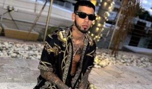Anuel presume su nuevo vehículo de lujo: un tanque civil blindado