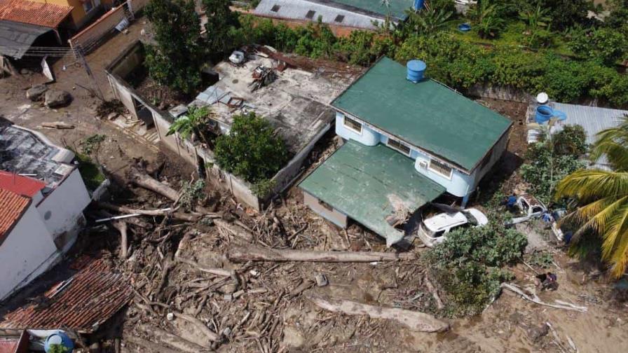 Lluvias en Venezuela dejan hasta ahora unas 26,000 familias damnificadas Lluvias en Venezuela dejan hasta ahora unas 26,000 familias damnificadas