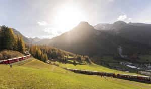 Suiza logra r&eacute;cord del tren de pasajeros m&aacute;s largo del mundo