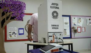 Los brasileños deciden en elecciones entre Bolsonaro y Lula